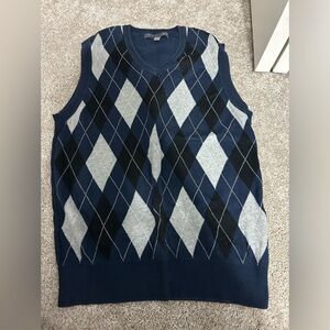 old navy sweater vest